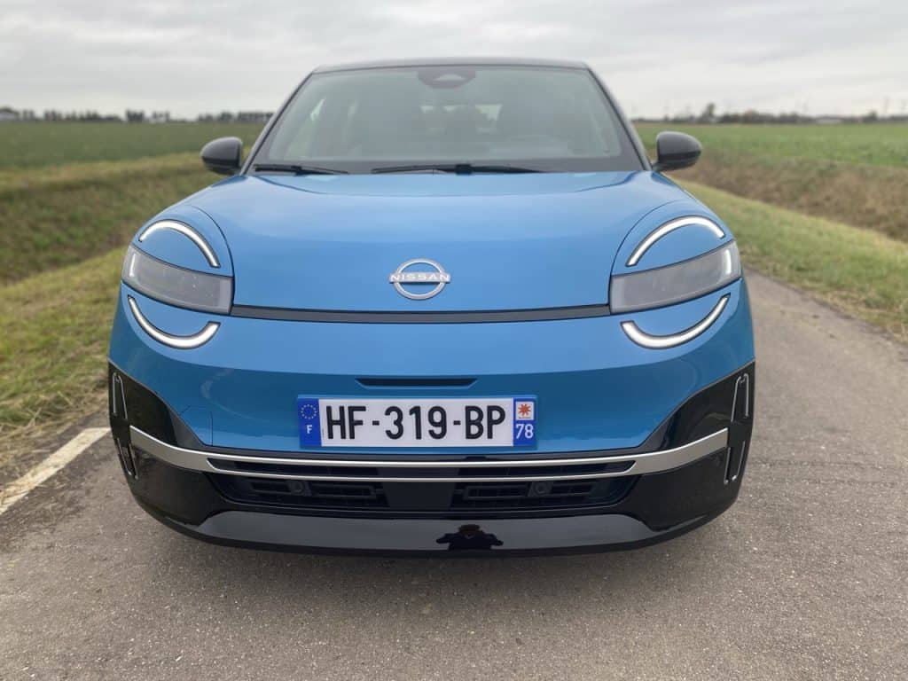 voiture electrique nissan micra.3