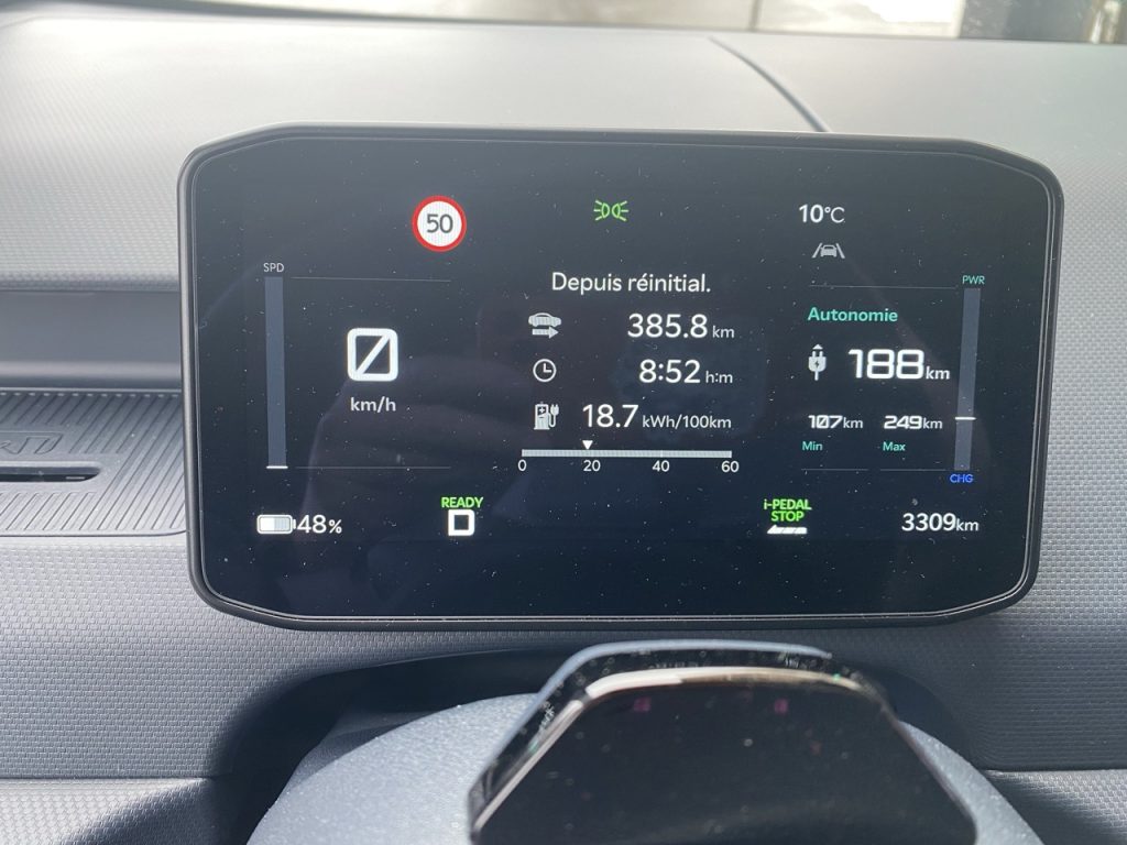 voiture electrique kia pv5 4