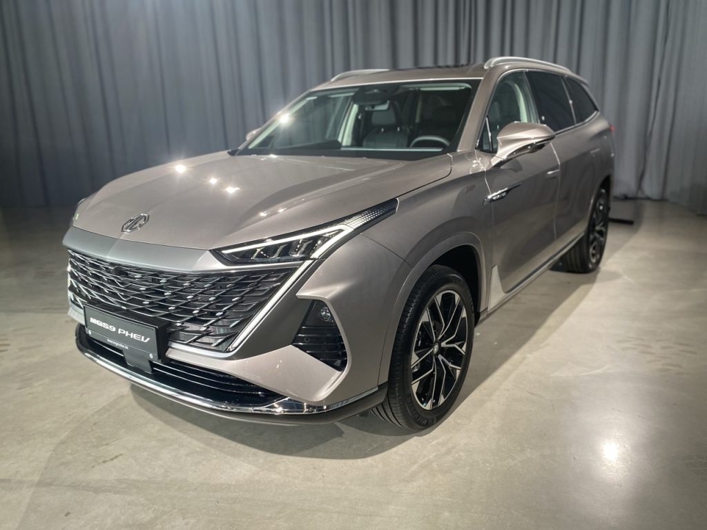 voiture electrique mg motor mgs9 phev 5