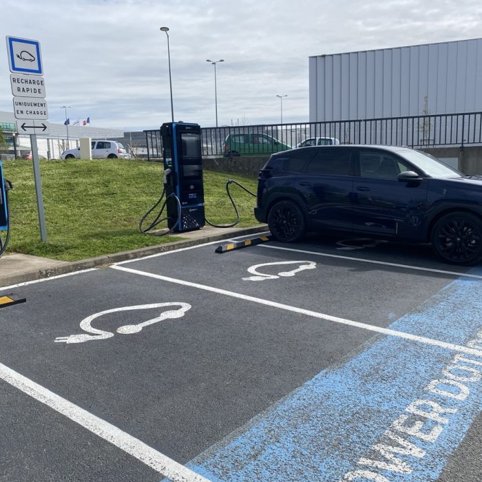 voiture electrique bourges powerdot 1