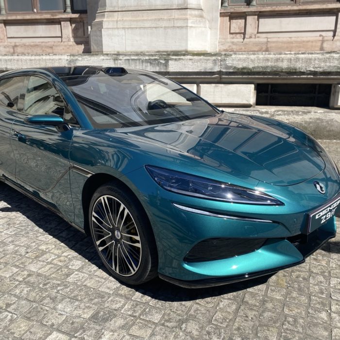 voiture electrique denza z9gt 3