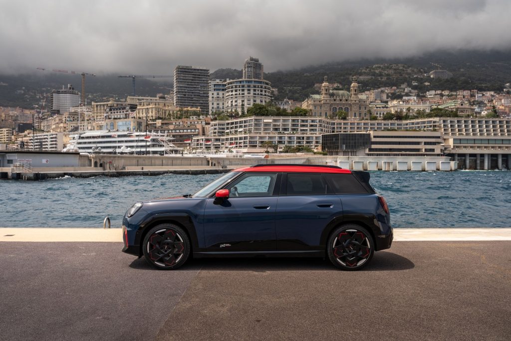 voiture electrique mini john cooper works 100 % électrique