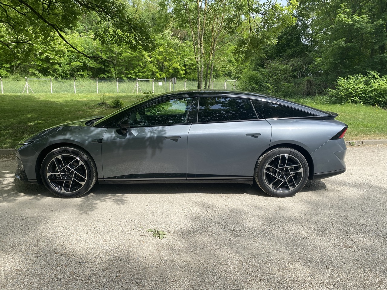 voiture electrique xpeng p7+ 2
