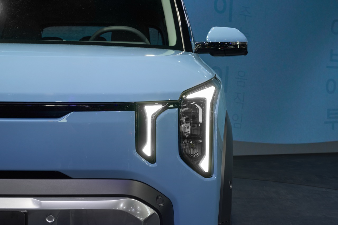 voiture electrique kia ev2 18