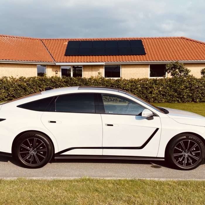 voiture electrique lexus es 350e 13