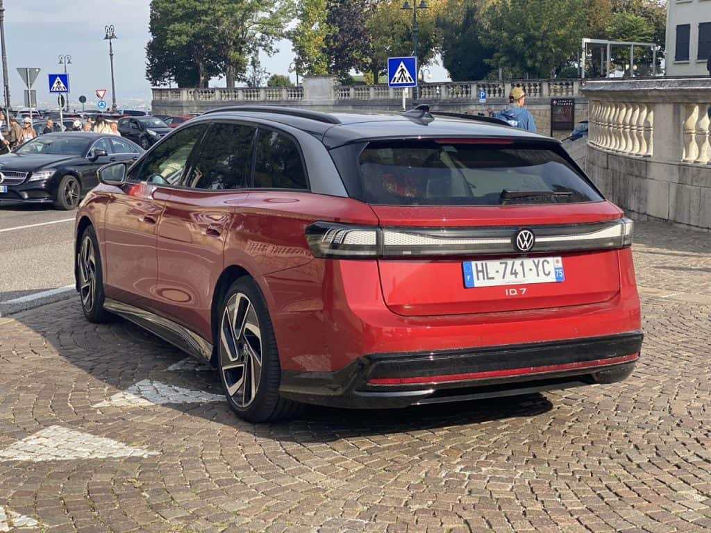 voiture electrique volkswagen id.7 5